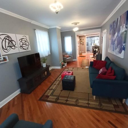 Cozy Updated 3-Br Apartment Near Peace Bridge Buffalo Luaran gambar